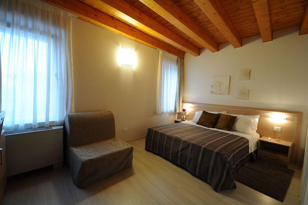 Albergo Leon Bianco Gonars Luaran gambar