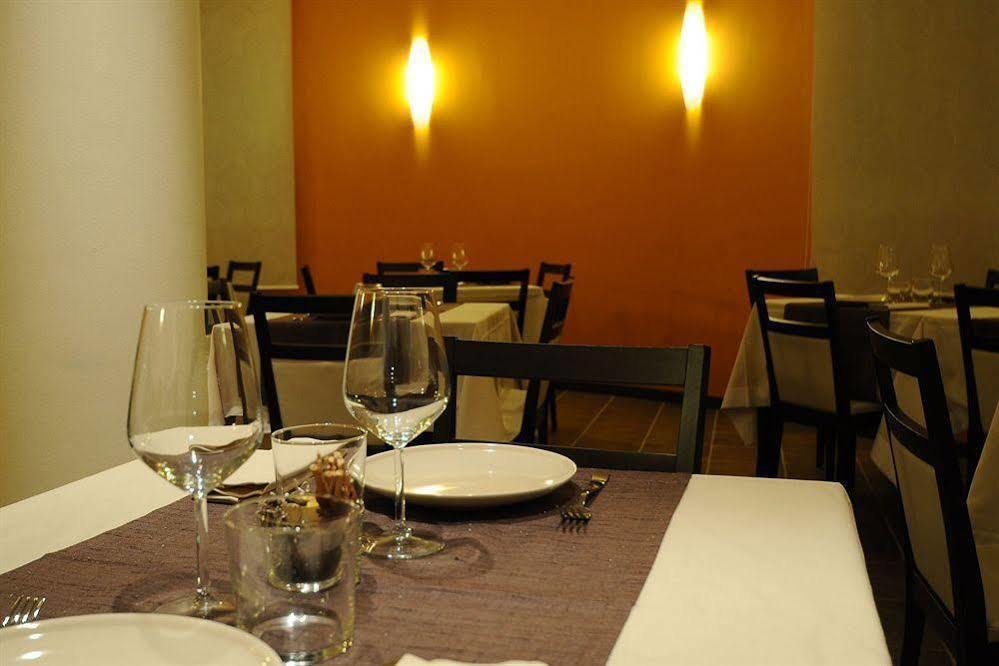 Albergo Leon Bianco Gonars Luaran gambar